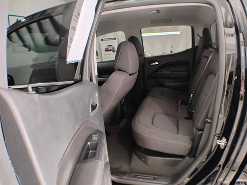 Used 2020 Chevrolet Colorado LT image 55