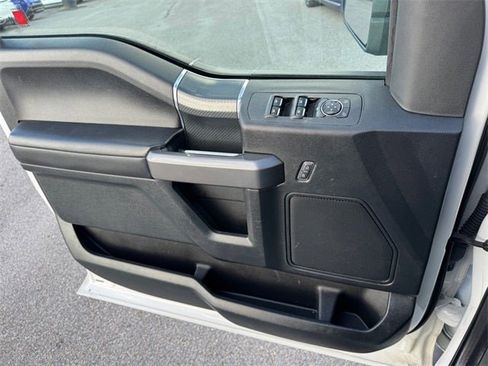 Used 2019 Ford F150 XLT w/ Equipment Group 302A Luxury image 16