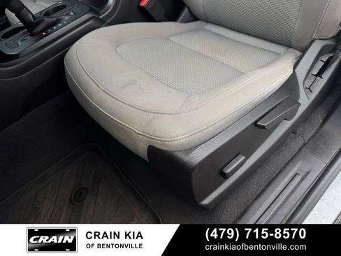 Used 2020 Chevrolet Colorado W/T w/ WT Convenience Package AWD/4WD image 24