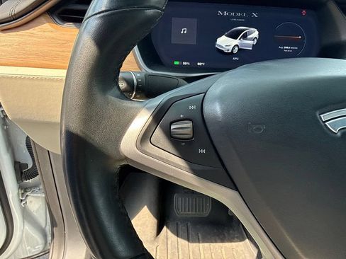 Used 2019 Tesla Model X Long Range AWD/4WD image 11