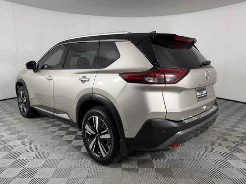 Used 2023 Nissan Rogue SL w/ SL Premium Package FWD image 10