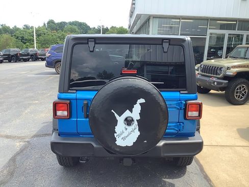 Certified 2021 Jeep Wrangler Unlimited Sport AWD/4WD image 4