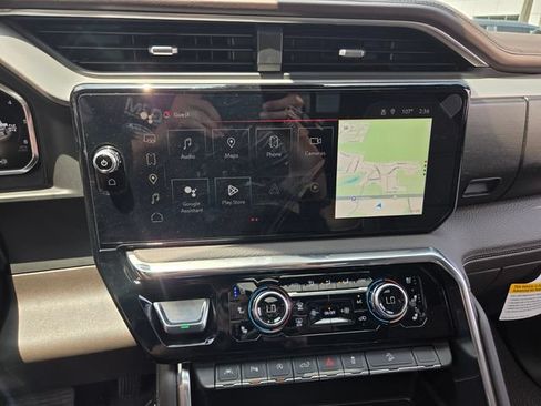 New 2026 GMC Sierra 1500 Denali w/ Denali Reserve Package AWD/4WD image 23