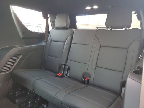 New 2026 Chevrolet Tahoe High Country AWD/4WD image 16