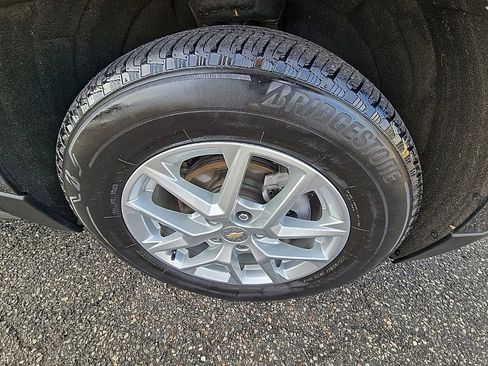 Used 2022 Chevrolet Equinox LT image 34