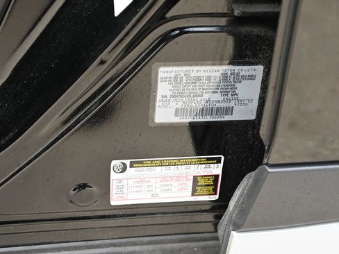 Used 2025 Nissan Kicks SV FWD image 20