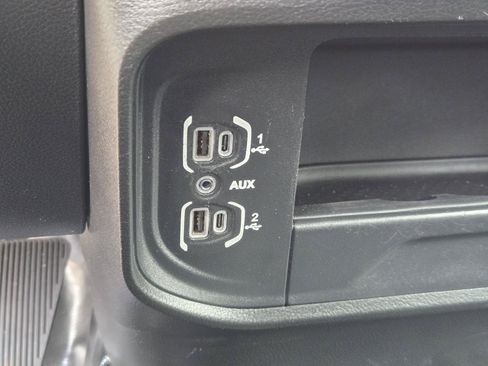 Used 2022 RAM 2500 Tradesman RWD image 12