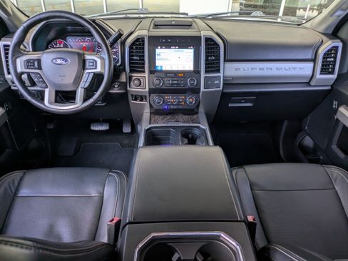 Used 2019 Ford F250 Lariat w/ Lariat Ultimate Package AWD/4WD image 17
