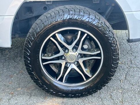 Used 2018 Ford F150 XLT w/ Equipment Group 301A Mid AWD/4WD image 28