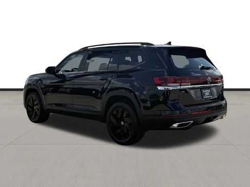 New 2026 Volkswagen Atlas SE image 7