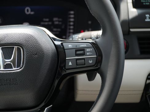 New 2026 Honda Pilot image 25