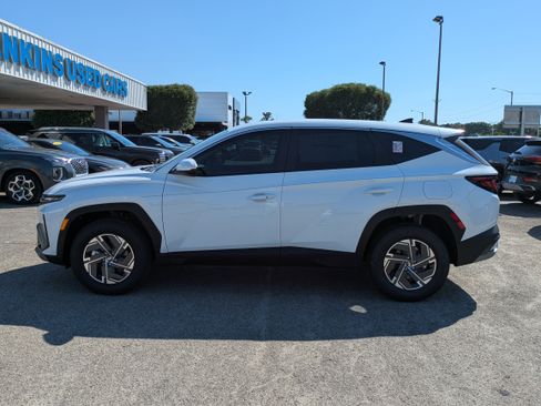 New 2026 Hyundai Tucson Blue SE AWD/4WD image 7