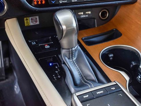 Used 2021 Lexus RX 450h AWD w/ Premium Package image 20