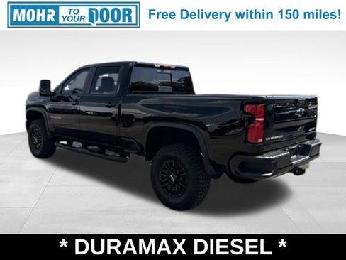 Used 2026 Chevrolet Silverado 2500 ZR2 AWD/4WD image 3