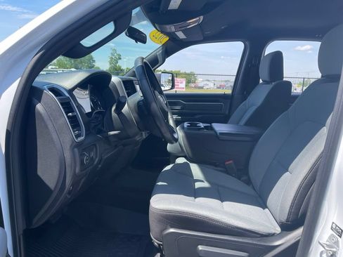 Used 2022 RAM 1500 Big Horn AWD/4WD image 15