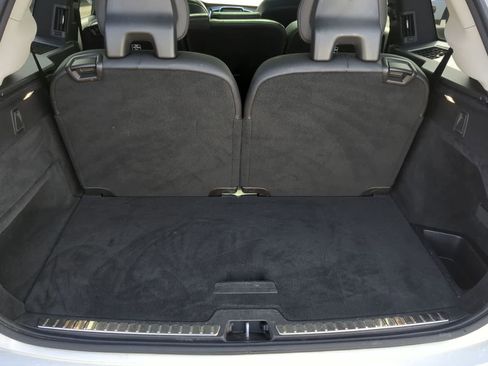 Used 2018 Volvo XC90 T6 Momentum w/ Momentum Plus Package image 32