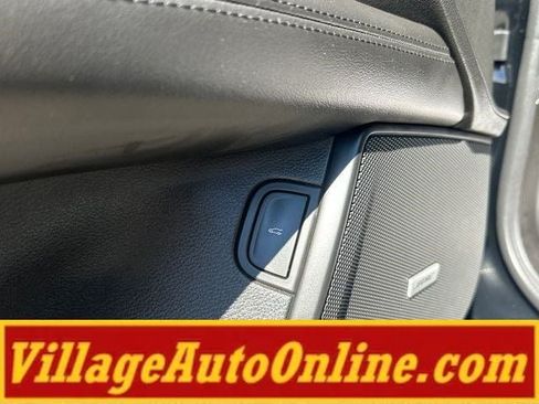 Used 2020 Cadillac CT6 Luxury AWD/4WD image 17