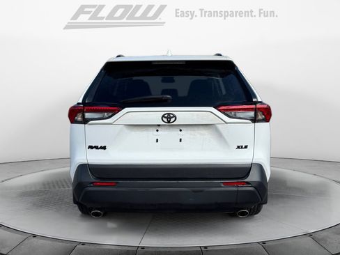 Used 2024 Toyota RAV4 XLE image 6