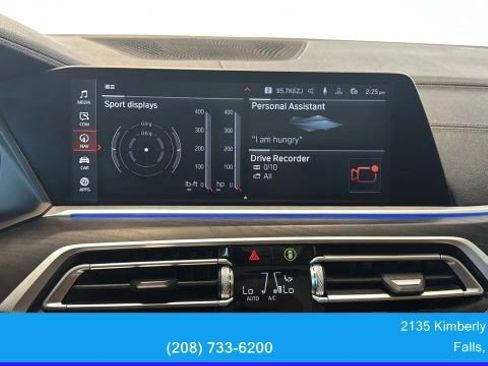 Used 2022 BMW X7 xDrive40i w/ Premium Package AWD/4WD image 34