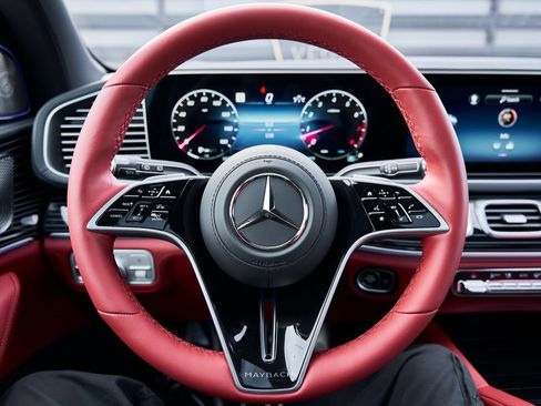 Used 2026 Mercedes-Benz Maybach GLS 600 4MATIC image 74