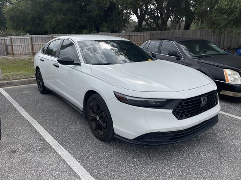 Used 2024 Honda Accord LX image 15
