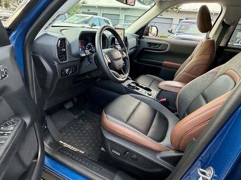 Certified 2024 Ford Bronco Sport Outer Banks AWD/4WD image 11