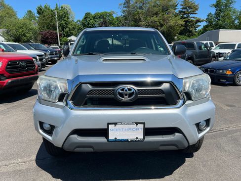 Used 2013 Toyota Tacoma 4x4 Double Cab w/ SR5 Pkg image 10