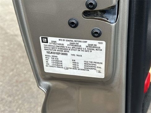 Used 2002 Chevrolet Silverado 3500 LS w/ Electrical Convenience Pkg image 29