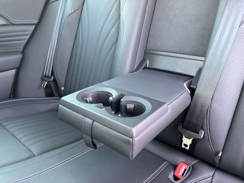 New 2025 Maserati Grecale Modena image 32