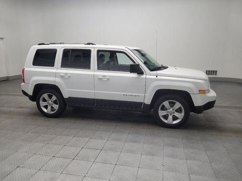 Used 2014 Jeep Patriot Limited image 11