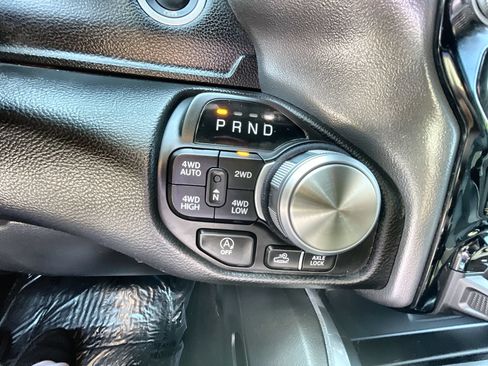 Used 2023 RAM 1500 Laramie AWD/4WD image 16