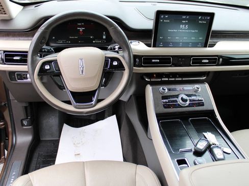 Used 2022 Lincoln Aviator Reserve w/ Equipment Group 201A image 15