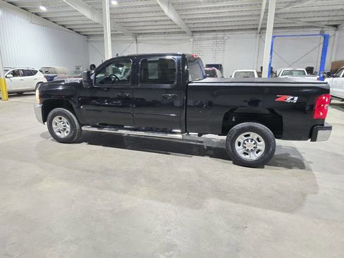 Used 2008 Chevrolet Silverado 2500 LTZ w/ Suspension Package, Off-Road AWD/4WD image 7