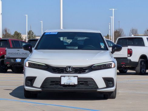 Certified 2023 Honda Civic Sport image 3