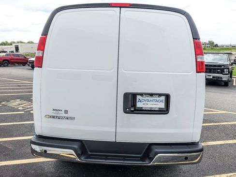 New 2026 Chevrolet Express 2500 w/ Communications Package RWD image 7