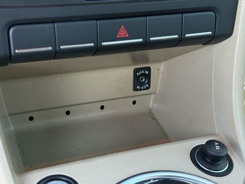 Used 2014 Volkswagen Beetle 1.8T image 25