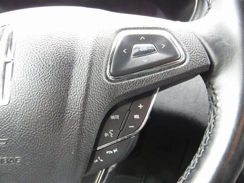 Used 2017 Lincoln MKC Select w/ Select Plus Package image 20