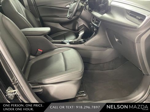 Used 2024 Buick Encore GX Sport Touring image 46