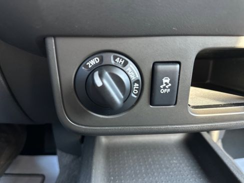 Used 2015 Nissan Xterra PRO-4X image 40