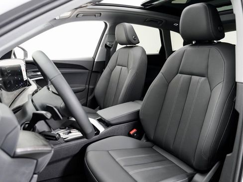 New 2025 Audi Q5 Premium image 5