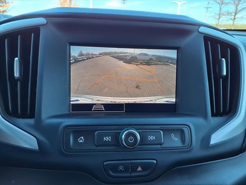 Certified 2022 GMC Terrain SLE image 6