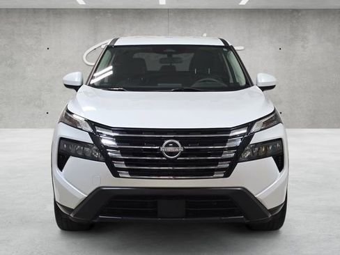 Used 2024 Nissan Rogue SV image 18