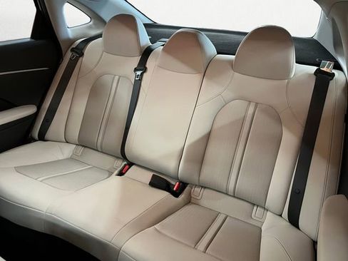 Certified 2023 Hyundai Sonata SE FWD image 14