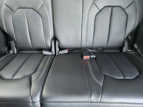 New 2026 Chrysler Pacifica Select image 19