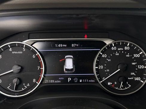 Used 2023 Nissan Rogue SV AWD/4WD image 20