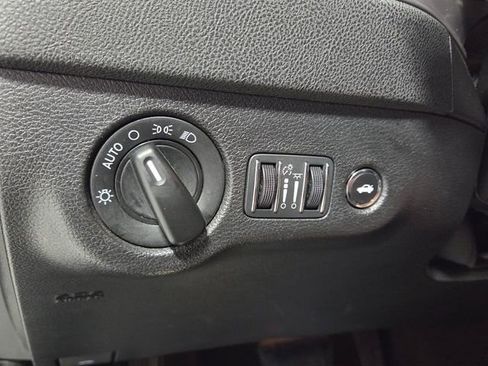 Used 2023 Dodge Charger SXT image 26