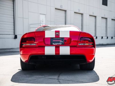 Used 2006 Dodge Viper SRT-10 RWD image 16