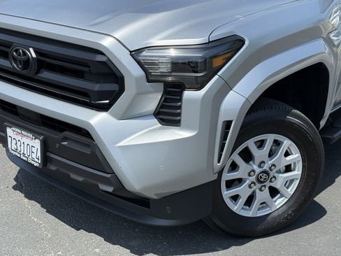 Certified 2025 Toyota Tacoma SR w/ SR Upgrade Package RWD image 3