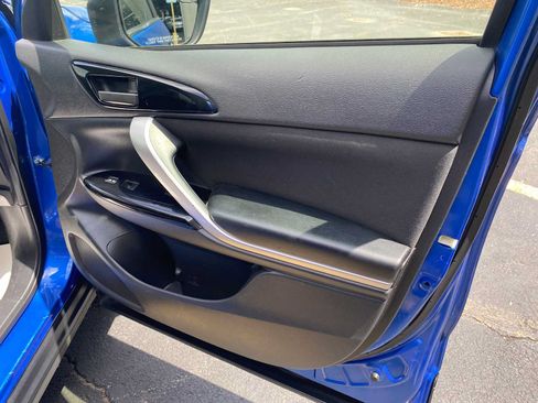 Used 2019 Mitsubishi Eclipse Cross LE AWD/4WD image 30