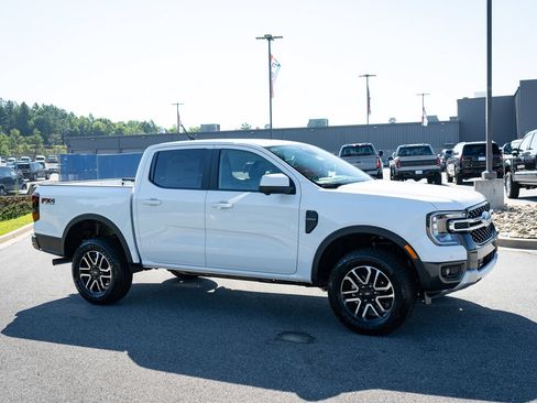 New 2026 Ford Ranger Lariat w/ FX4 Off-Road Package AWD/4WD image 12